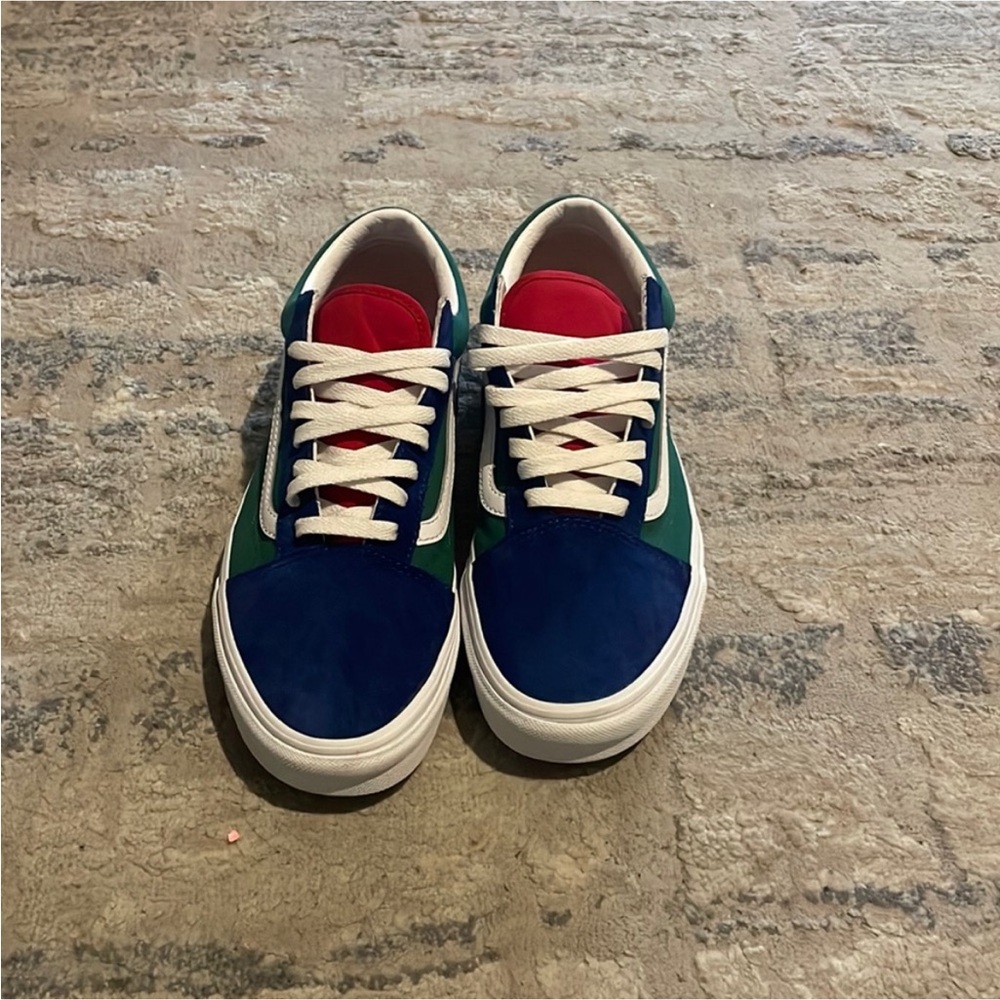 Vans